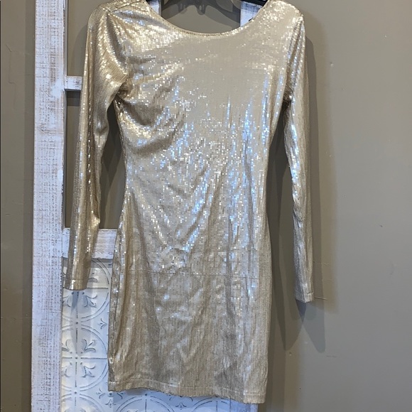 Gold sequence party mini dress - Picture 1 of 4